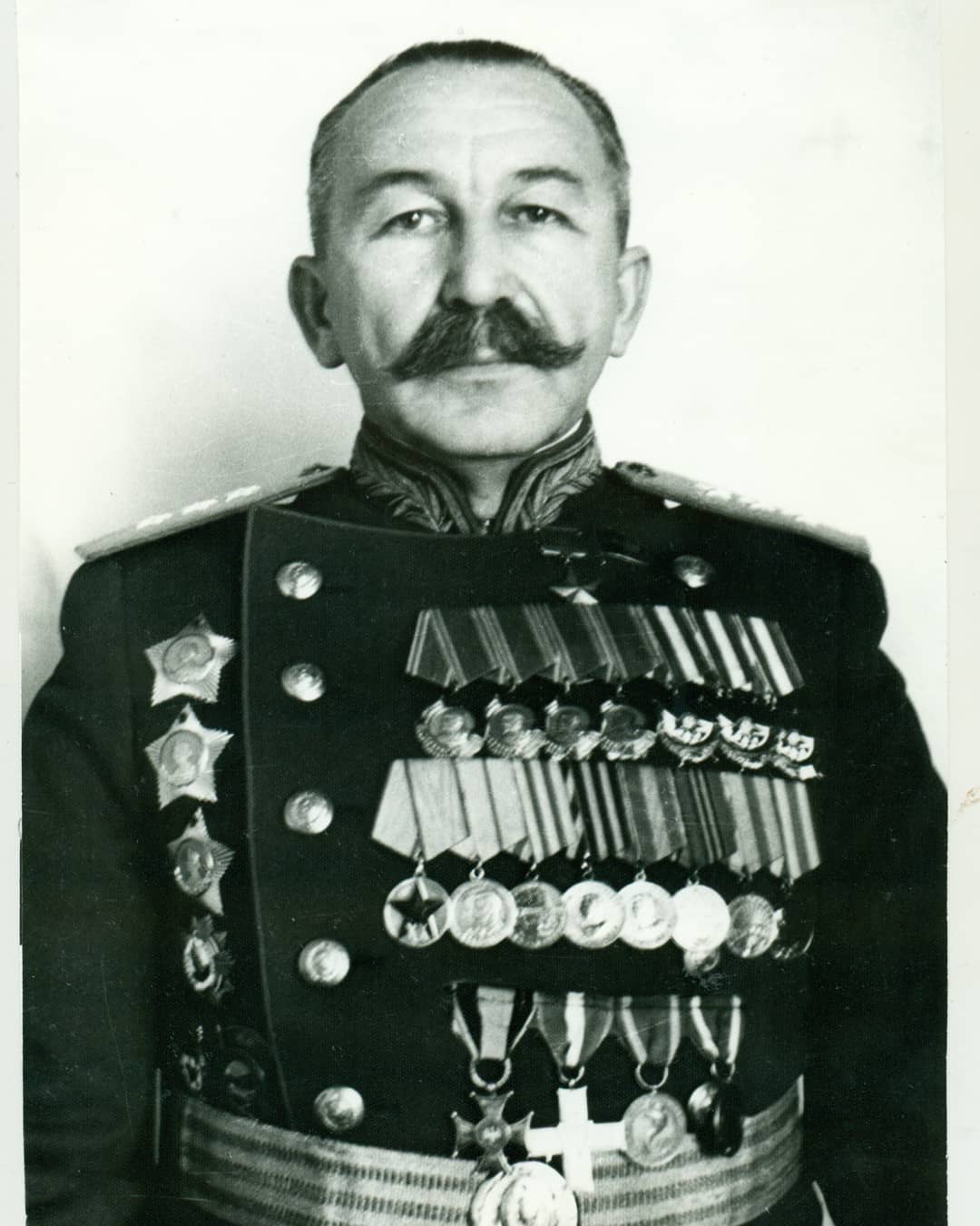 Генерал бела. Павел Алексеевич Белов (1897 – 1962).. Генерал Белов Павел Алексеевич. Белов Павел Алексеевич генерал полковник. Белов генерал кавалерия.